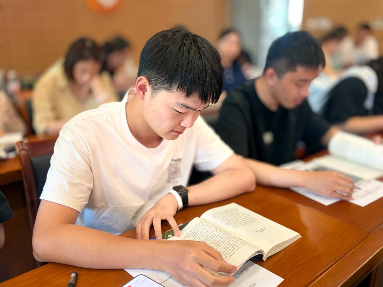 2097163033513910272.png 图片5.png